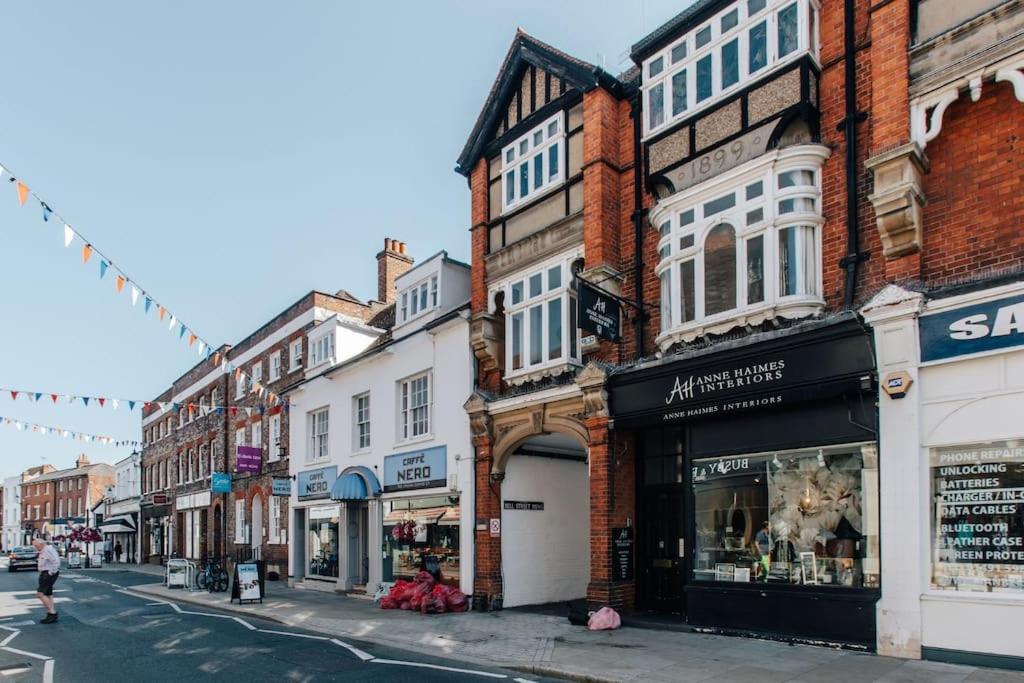 Central Hidden Gem Henley-on-Thames Екстериор снимка